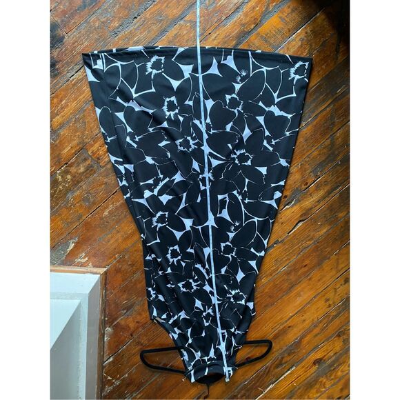 MICHAEL Michael Kors Black and White Floral Halter Sheath Dress Size 10 - Picture 8 of 11